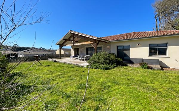 Maison à vendre    5 pièces •  Saint-Pierre-du-Mont