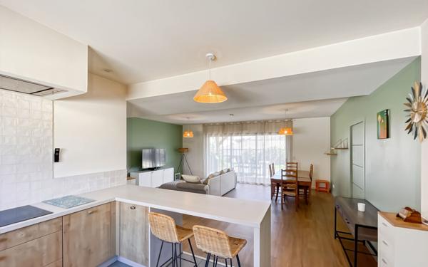 Maison à vendre    5 pièces •  Saint-Pierre-du-Mont