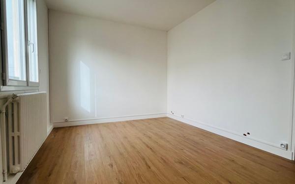 Maison à vendre    5 pièces • 93 m2 La Rochelle