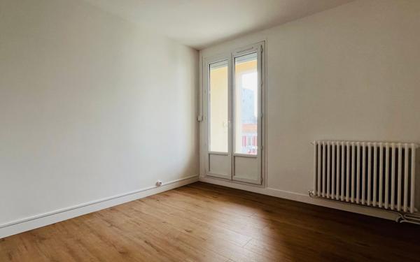 Maison à vendre    5 pièces • 93 m2 La Rochelle