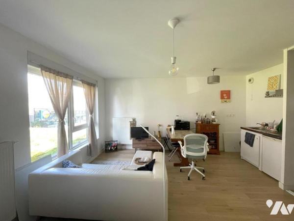 Studio avec parking