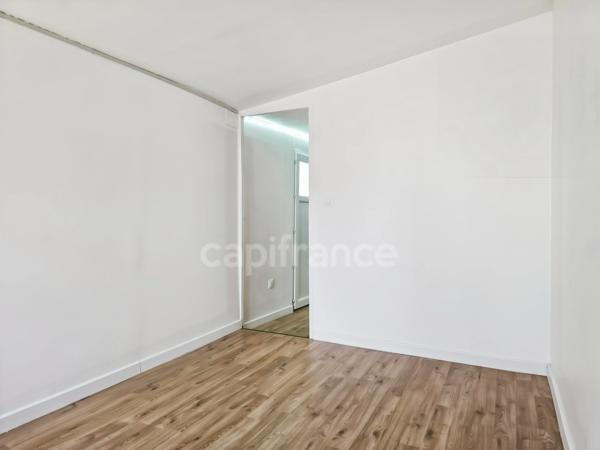 Idéal premier achat ou investissement : maison de plain-pied à Arnage avec potentiel d'aménagement