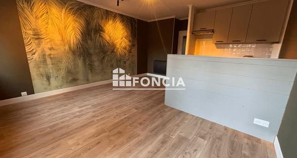 Location Studio 30.54 m² - Vernon 27200