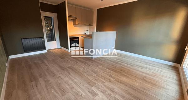 Location Studio 30.54 m² - Vernon 27200