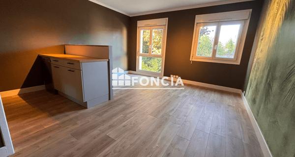 Location Studio 30.54 m² - Vernon 27200
