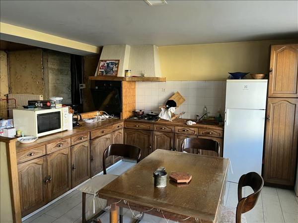 Maison à vendre |  Saint-Estèphe |  5 pièces | 150 m²