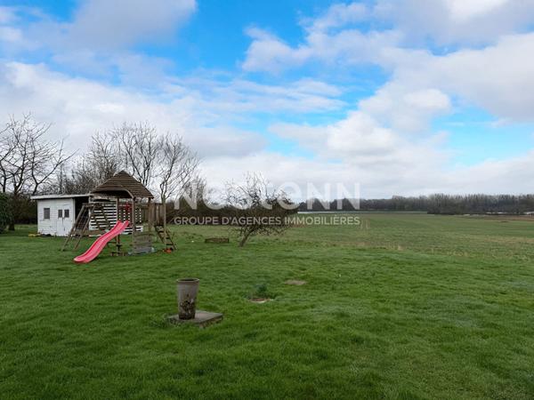 Maison individuelle sur sous sol - 3 chambres - 140 m² - Jardin - REGNEVILLE SUR MEUSE