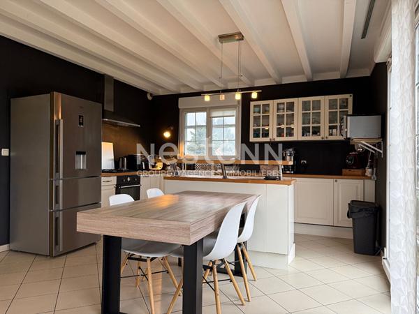 Maison individuelle sur sous sol - 3 chambres - 140 m² - Jardin - REGNEVILLE SUR MEUSE