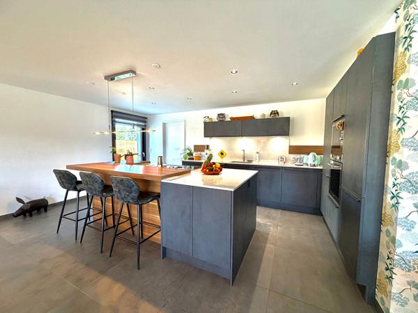 Maison 7 pièces 178 m2