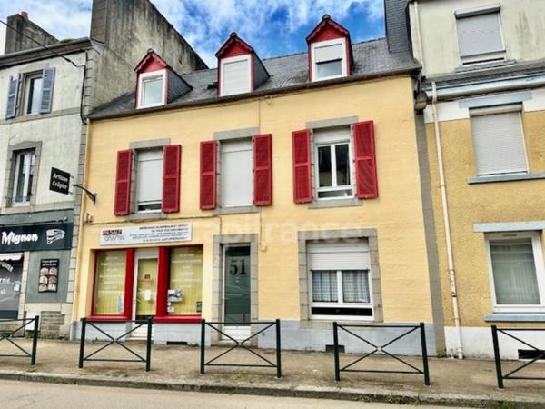 EXCLUSIVITÉ - Immeuble de rapport à vendre CARHAIX-PLOUGUER (29)