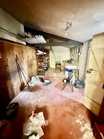 EXCLUSIVITÉ - Immeuble de rapport à vendre CARHAIX-PLOUGUER (29)