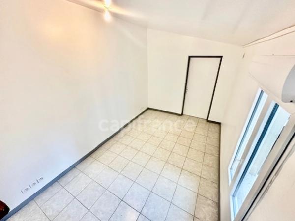 EXCLUSIVITÉ - Immeuble de rapport à vendre CARHAIX-PLOUGUER (29)