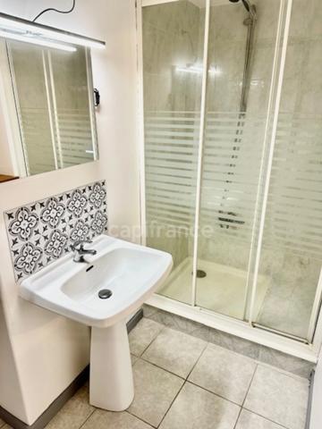 EXCLUSIVITÉ - Immeuble de rapport à vendre CARHAIX-PLOUGUER (29)