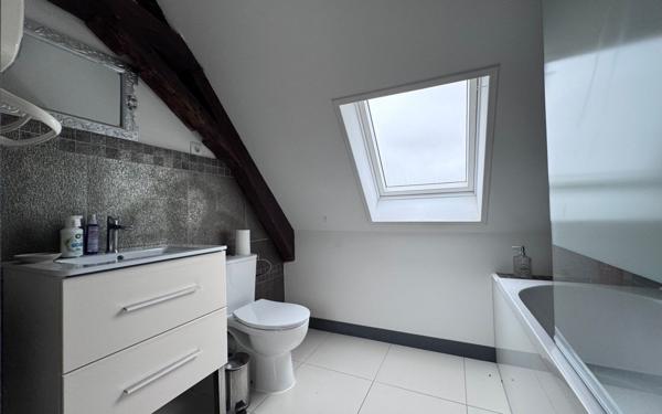 Appartement à louer    2 pièces •  Fournes-en-Weppes