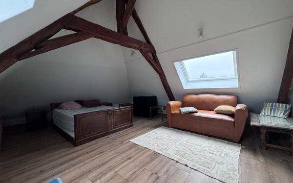 Appartement à louer    2 pièces •  Fournes-en-Weppes