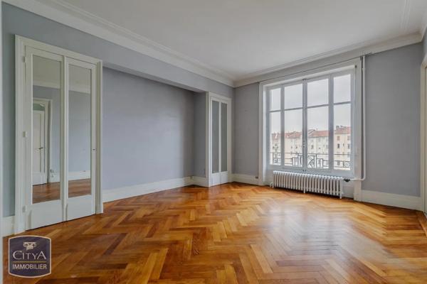 Appartement à vendre 7 pièces 188m²