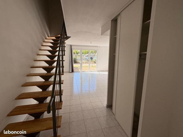 T3 Duplex avec terrasse, jardin et garage