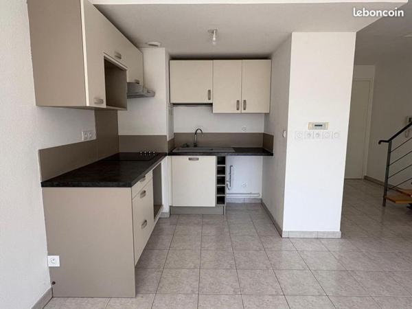 T3 Duplex avec terrasse, jardin et garage