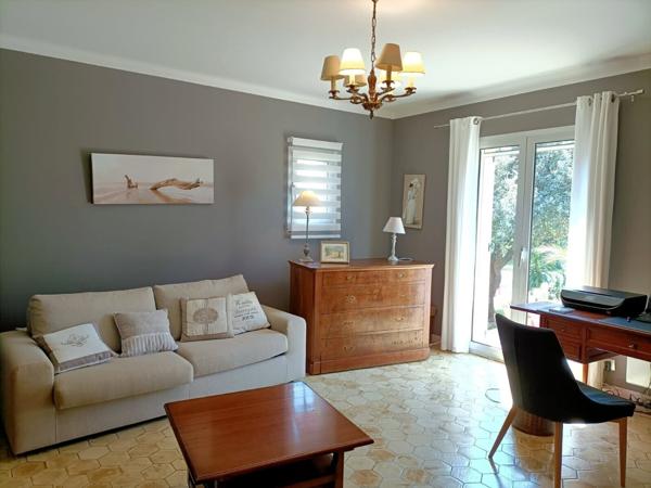 Maison au calme avec grand jardin et piscine, sans vis-à-vis