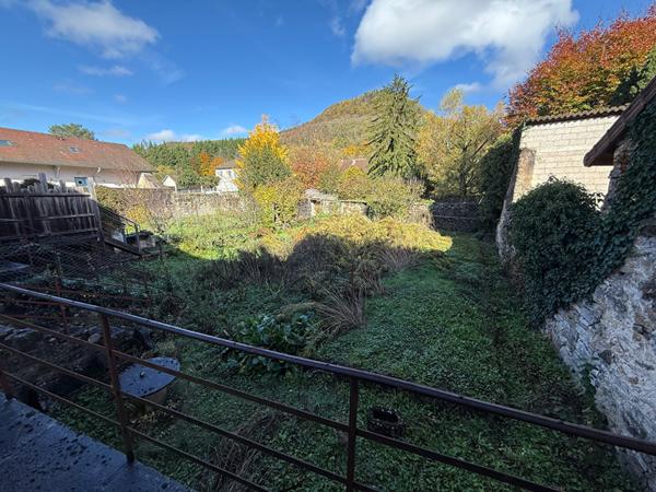 Maison - 8 pièces - 186 m²