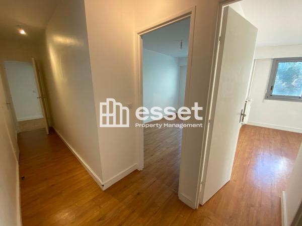 Location Appartement 3 pièces 58 m² - Paris 75015