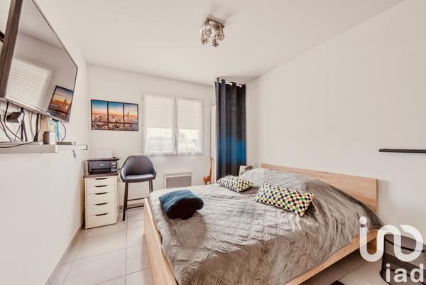 Maison 5 pièces de 100 m² à Saint-Laurent-de-la-Salanque (66250)