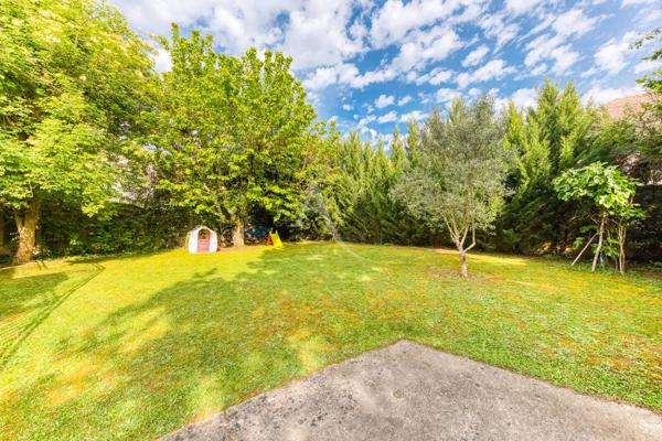 Maison Pontault Combault 6 pièce(s) 130 m2