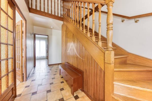 Maison Pontault Combault 6 pièce(s) 130 m2