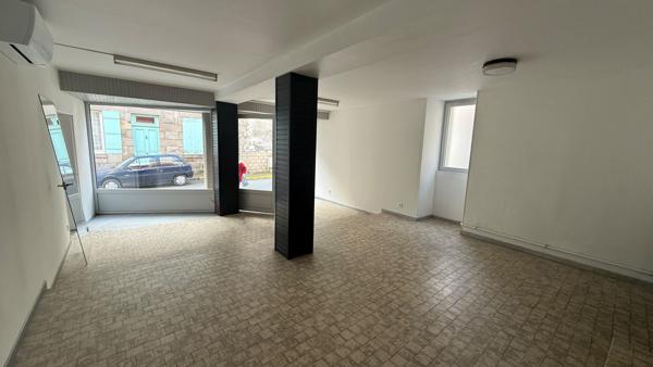 Local commercial 2 pièces 53 m2