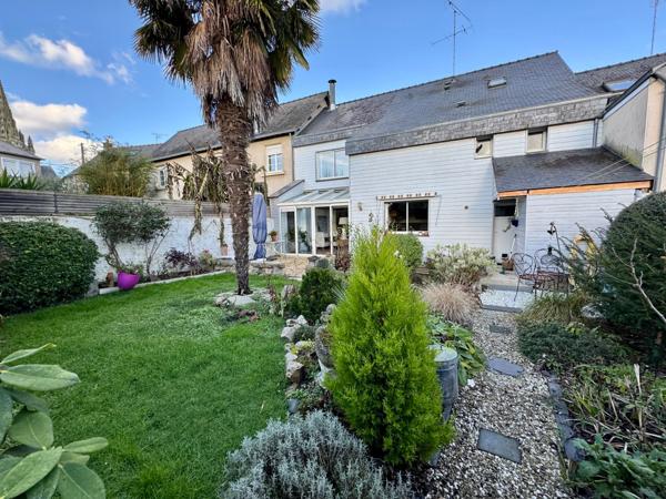 Maison de ville 3 chambres avec garage et jardin