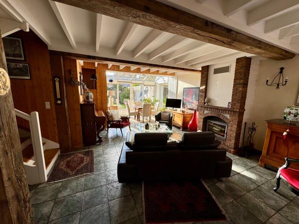 Maison de ville 3 chambres avec garage et jardin