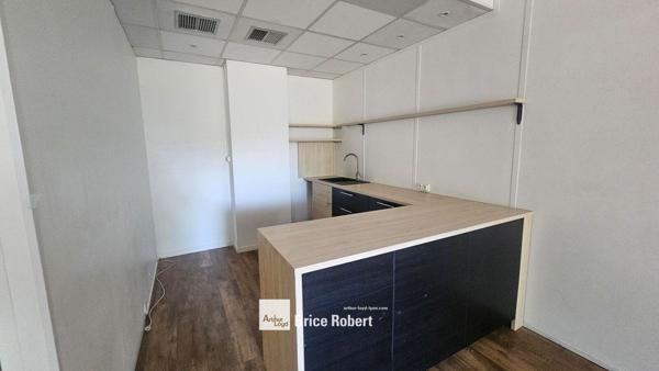 Bureaux à vendre ou à louer Saint-Didier-au-Mont-d'Or divisibles dès 200 m²