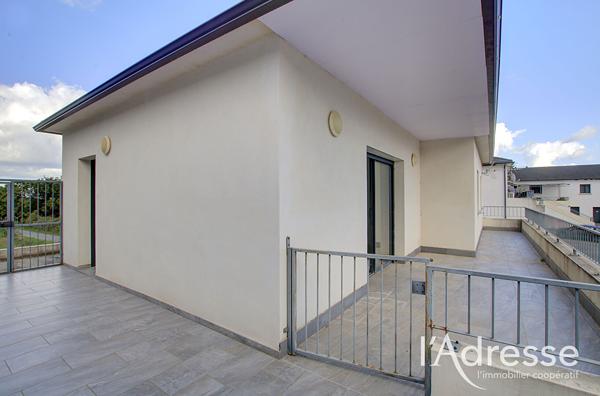 CERVIONE PRUNETE T3 AVEC GRANDE TERRASSE