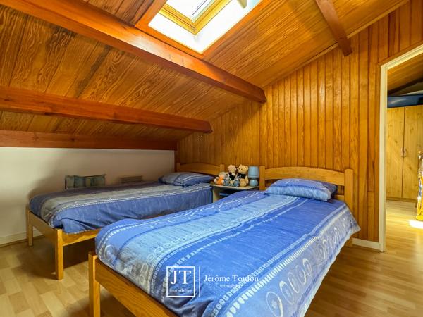 Maison
                                                                                                                                                                                                                                                                                                                        4 pièce(s)                                                                                                                                                                                                          3 chambre(s)                                                                                                                                                                                                          60  m²