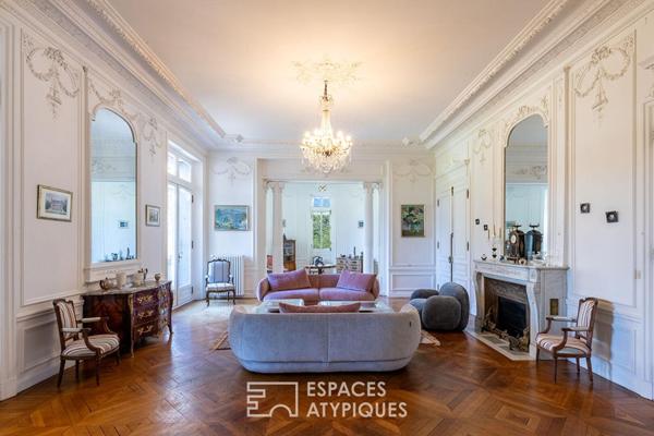 Splendeur du début du XXe siècle : le château et son parc séculaire