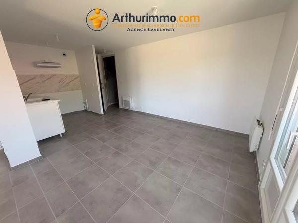 Location                                                      Appartement
                        
                     2 pièces                      47 m2                     à Villeneuve-d'Olmes