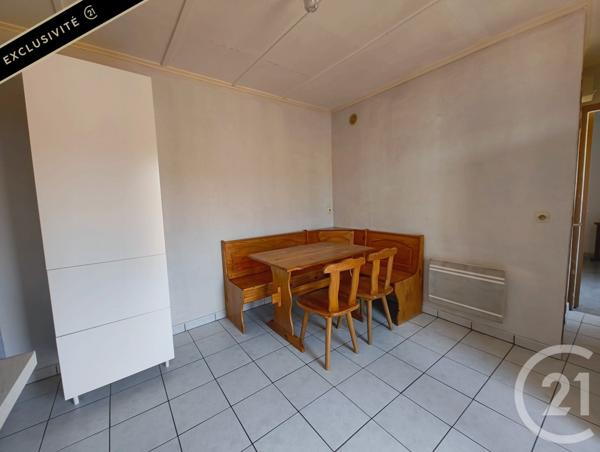 Immeuble à vendre  148,47 m2 GOURDON - 46