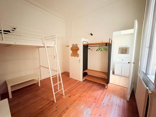 Appartement Bordeaux - 1 pièce(s) - 23.4 m2 , Bordeaux