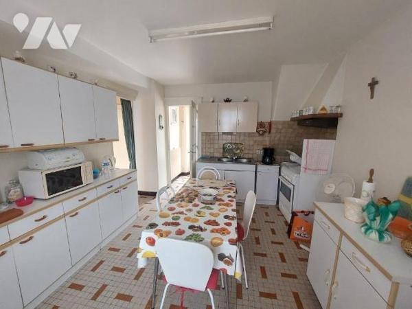 A VENDRE - SIMPLE - MAISON 