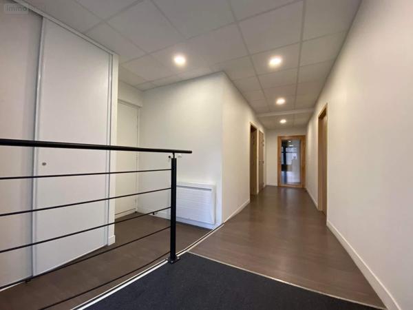 Bureaux à louer à Cherbourg-en-Cotentin dans la Manche (50100), ref : 045/1539