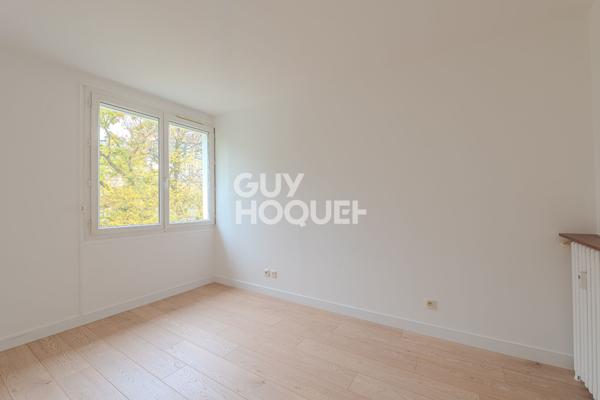 Vue imprenable sur les jardins ? Dernier étage ? Entièrement rénové