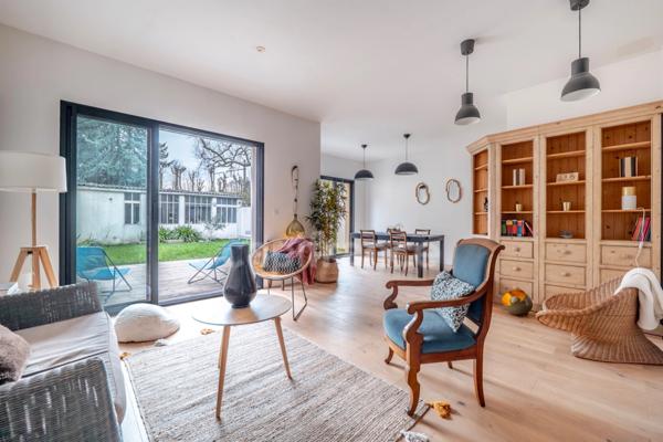 Maison à vendre 9 pièces VERSAILLES (78)