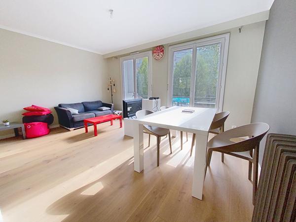 Maison Angers 4 chambres, jardin, garage.