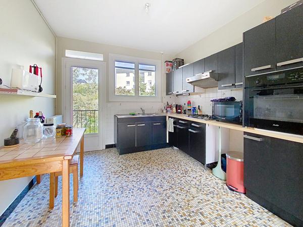 Maison Angers 4 chambres, jardin, garage.