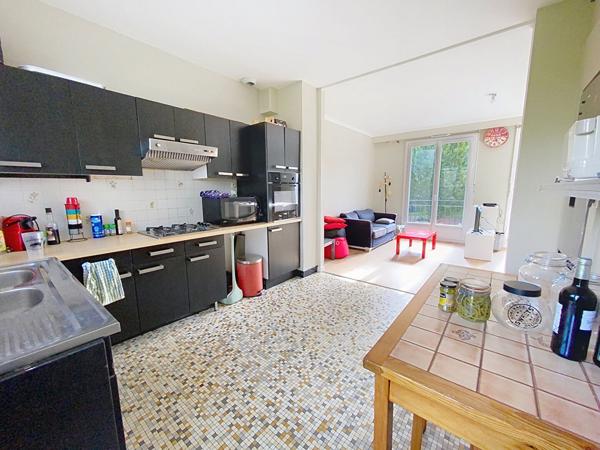 Maison Angers 4 chambres, jardin, garage.