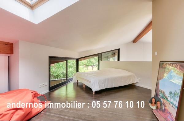 Coté bassin, 4 chambres