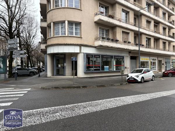 Local commercial à vendre 110m² Chambéry (73000)