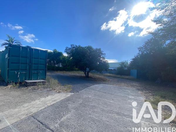 Immeuble à vendre 680 m² Saint-Pierre