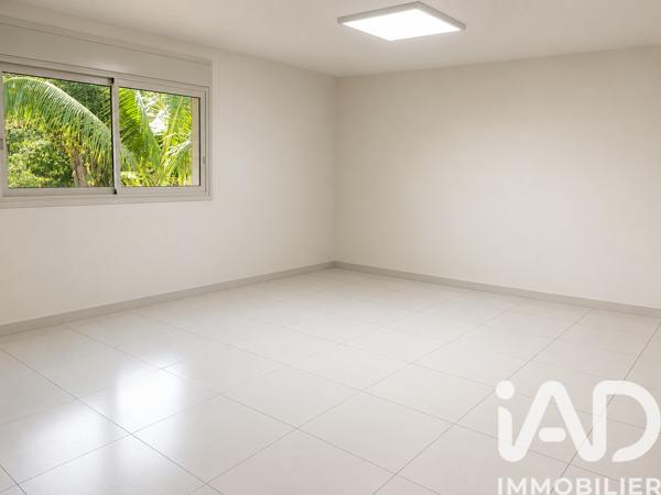 Immeuble à vendre 680 m² Saint-Pierre