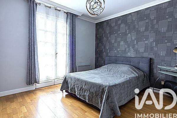Maison à vendre 10 pièces 307 m² Bron